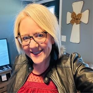 Meet your Posher, Christy